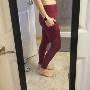 Old Navy go-dry leggings